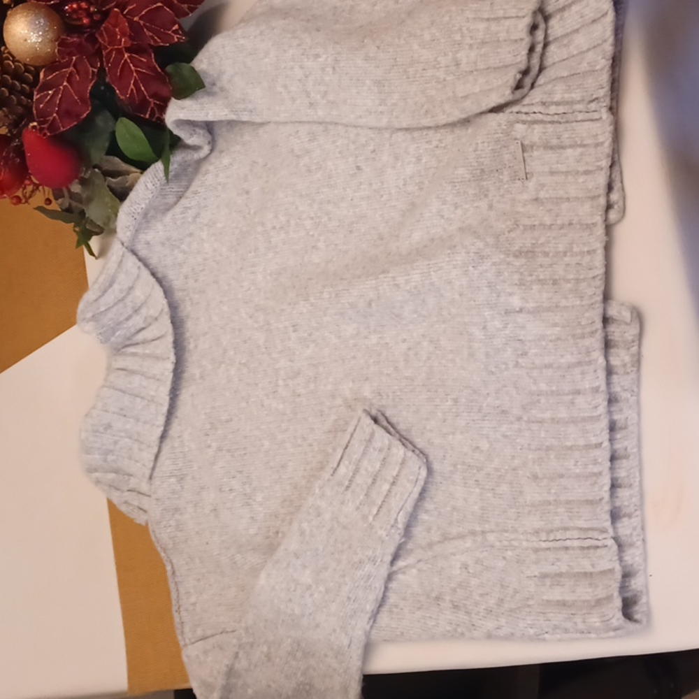 Sueter very cute michaelkors color grey size S